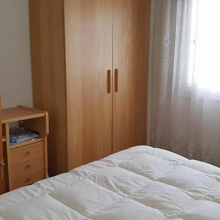 House With 2 Bedrooms In Roses, With Wonderful Harbor View, Pool Acces Apartment